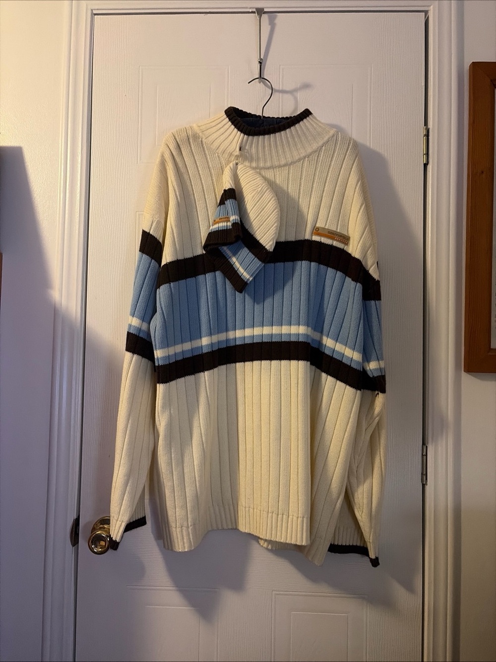 South pole men's sweater 2xl With Matching Hat
